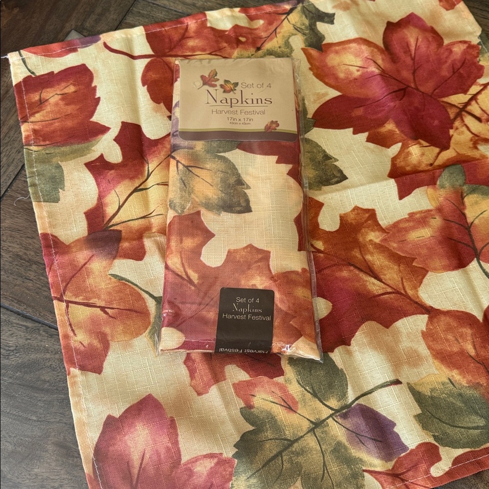 Harvest Festival Pattern Napkins - Set of 4 - Picture 2 of 5